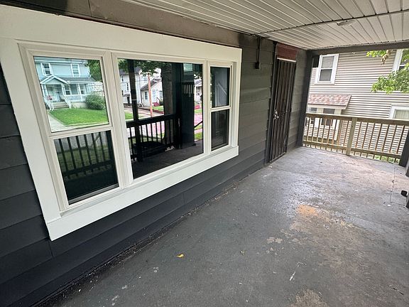2nd image of 501 Douglas St