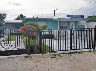 32 SW 35th Ave, Miami, FL 33135