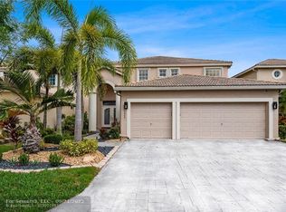 5255 NW 112th Ter, Coral Springs, FL 33076