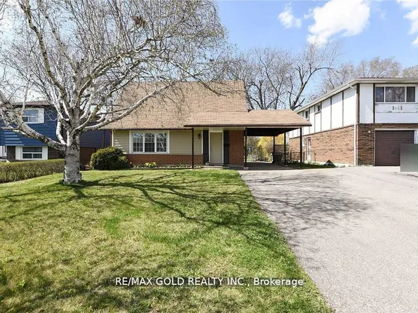 3657 Woodruff Cres, Mississauga, ON L4T 1T8