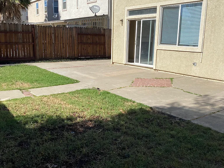 2946 Frigate Bird Dr — Photo 52