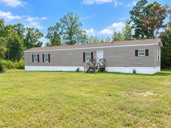 1045 Old Union Rd, Adamsville, TN 38310