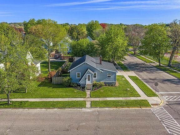 3rd image of 431 5th Street