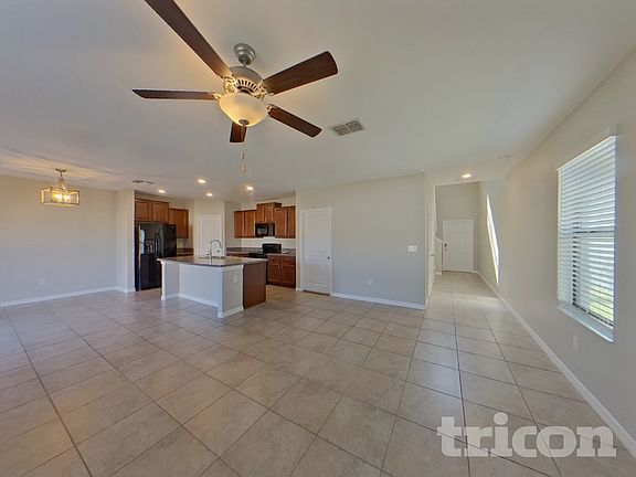 3rd image of 7116 Salt River Ave