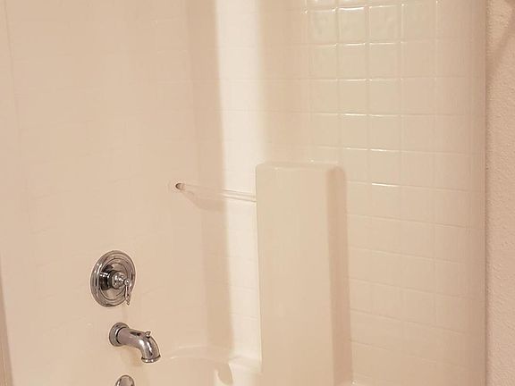 3rd image of 7048 Lago Mirada Dr