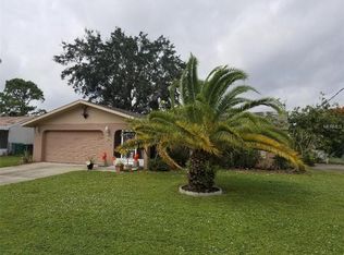 2331 Lakeshore Cir, Pt Charlotte, FL 33952