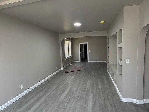 5th image of 1121 Polk St