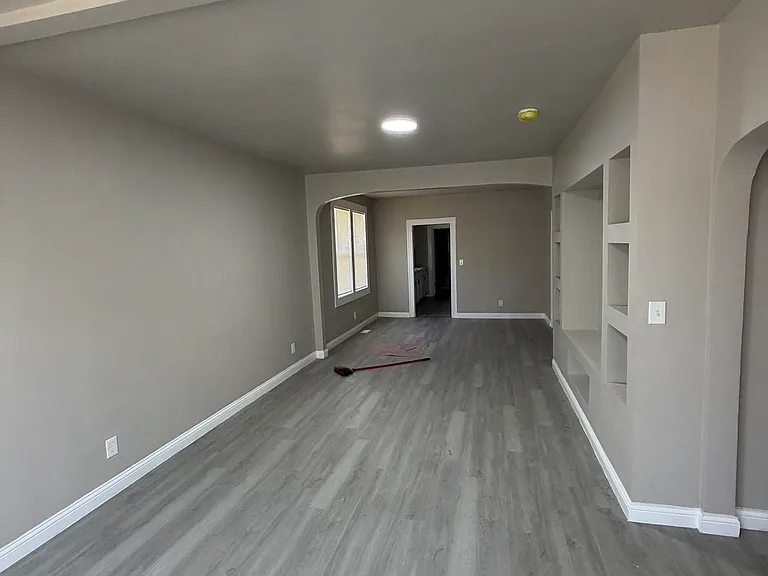 1121 Polk St — Photo 5