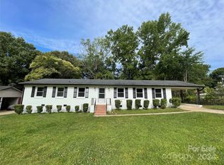 105 Survey St, Lancaster, SC 29720