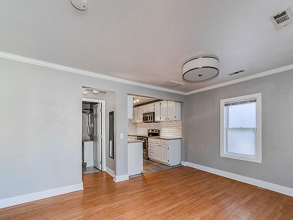 5th image of 17 E 78th Ter