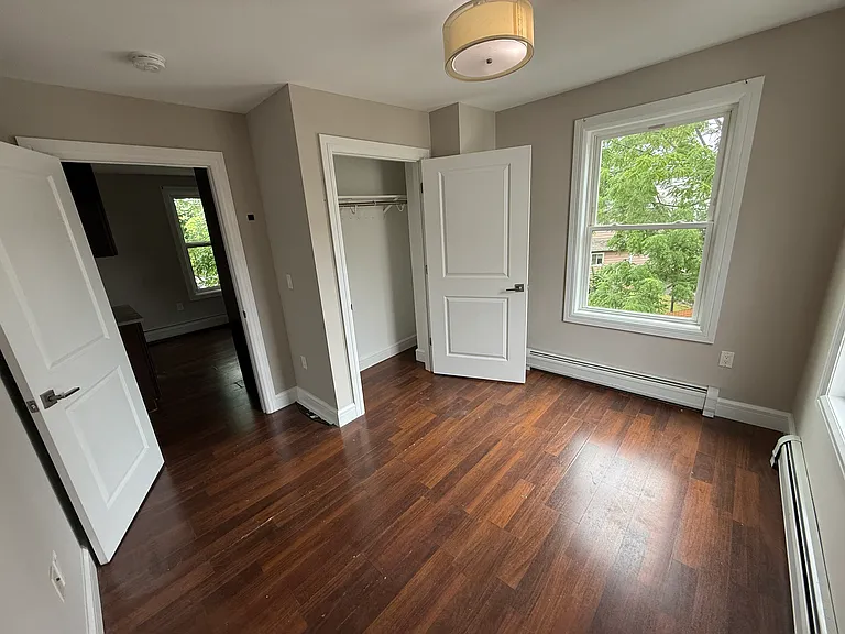 1563 Springfield Ave #4 — Photo 6