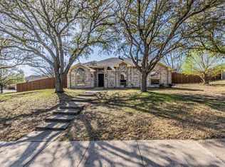 1930 Apache Trl, Mesquite, TX 75149