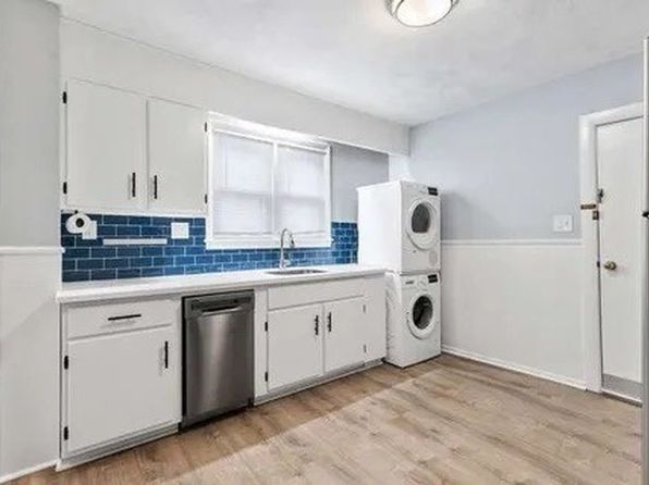 35 Albion St #1