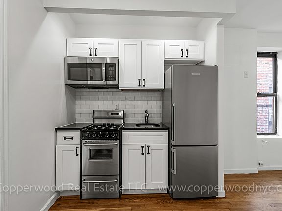 2nd image of 444 E 81st St APT 32