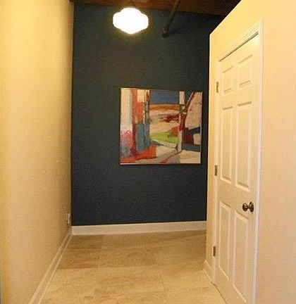 5th image of 306 W 7th St APT 402