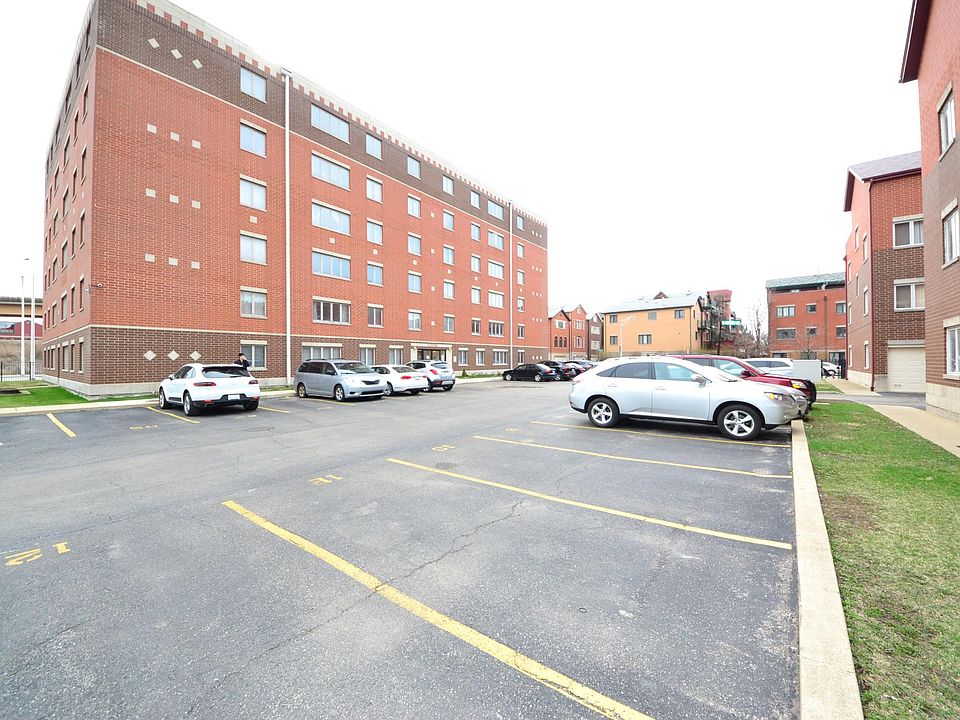 1st image of 1828 S Wentworth Ave APT 6H