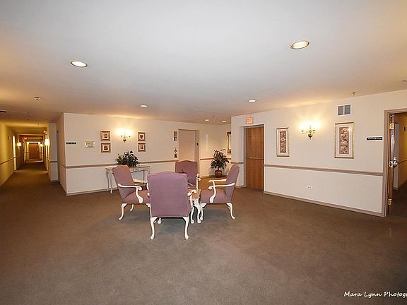 5th image of 183 Hunt Club Dr #0