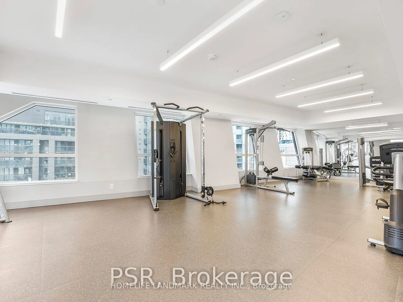 The PJ Condos — Photo 4
