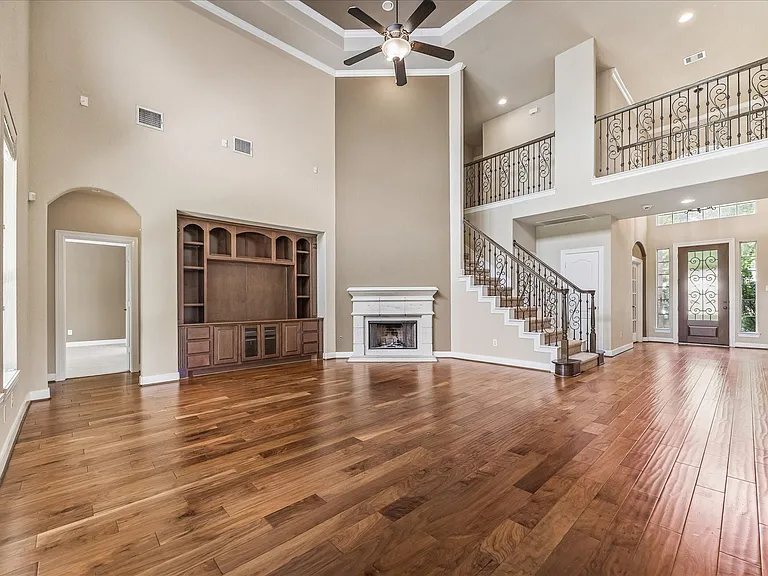10603 Hollowback Dr — Photo 8