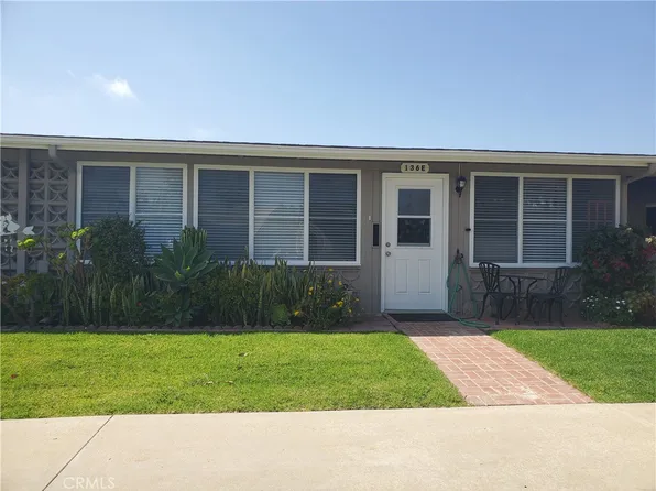 13371 Danbury Ln Unit 136E, Seal Beach, CA 90740