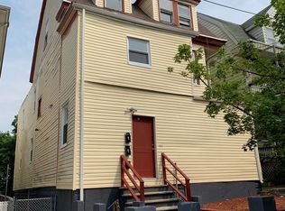 882 S 16th St APT 1, Newark, NJ 07108