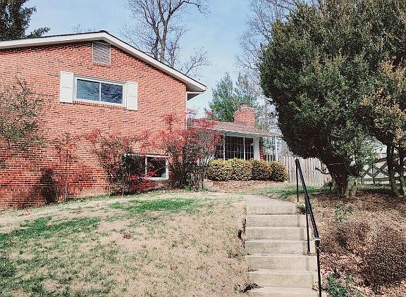 3rd image of 7014 Ted Dr