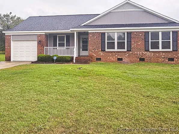 1819 Rivergate Rd, Fayetteville, NC 28304