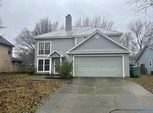 2524 Autumn Ridge Dr SW, Huntsville, AL 35803