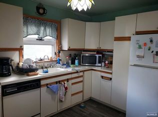 154-158 Maitland Ave, Paterson, NJ 07502