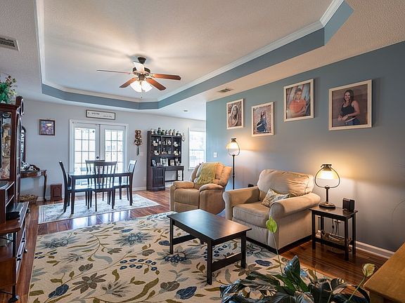 5th image of 31 Palmetto Pines Cir