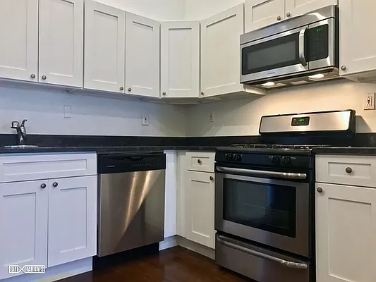 Rented by Citi Habitats | media 4