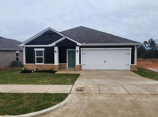 1438 Monterey Dr, Longview, TX 75601