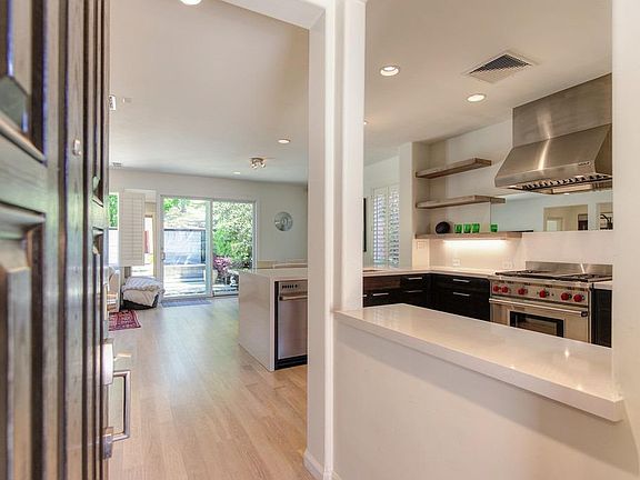 4th image of 3703 Abby Court