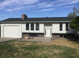 692 Buzianis Way, Tooele, UT 84074