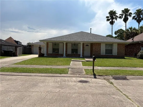 7810 Exeter St, New Orleans, LA 70126
