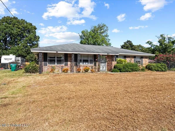 1011 Anniston Ave, Gulfport, MS 39507