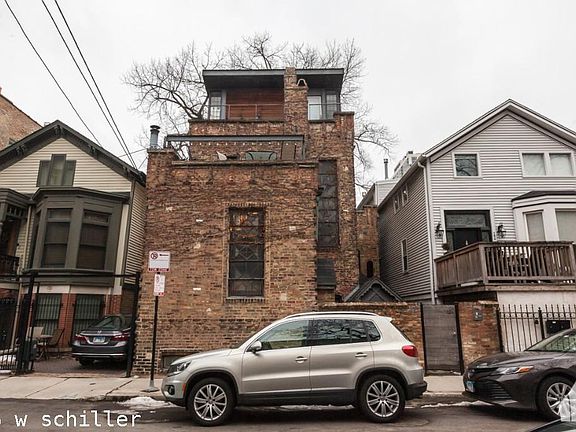 3rd image of 156 W Schiller St #1024
