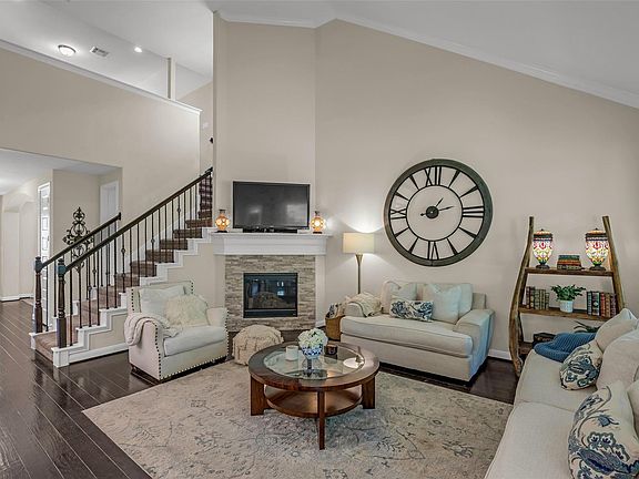 4th image of 22419 Sawmill Ranch Dr
