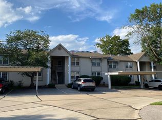 768 Sugar Glen Dr, Saint Peters, MO 63376