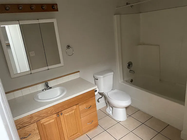 Upstairs bathroom