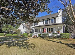 672 Castle Pinckney Dr, Charleston, SC 29412