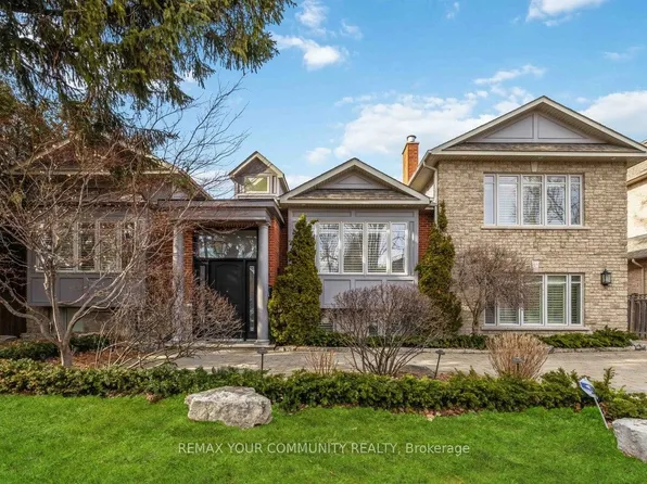 48 May Ave, Richmond Hill, ON L4C 3S6
