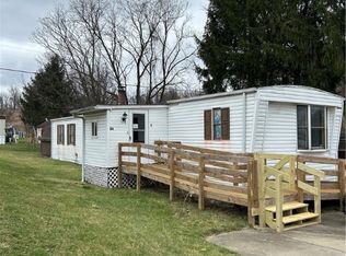 24 Teri Ln, Washington, PA 15301