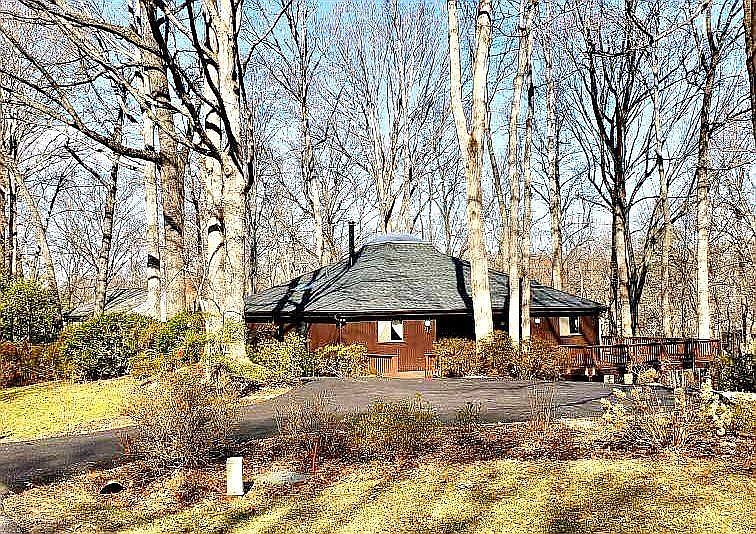1st image of 4602 Spalding Dr