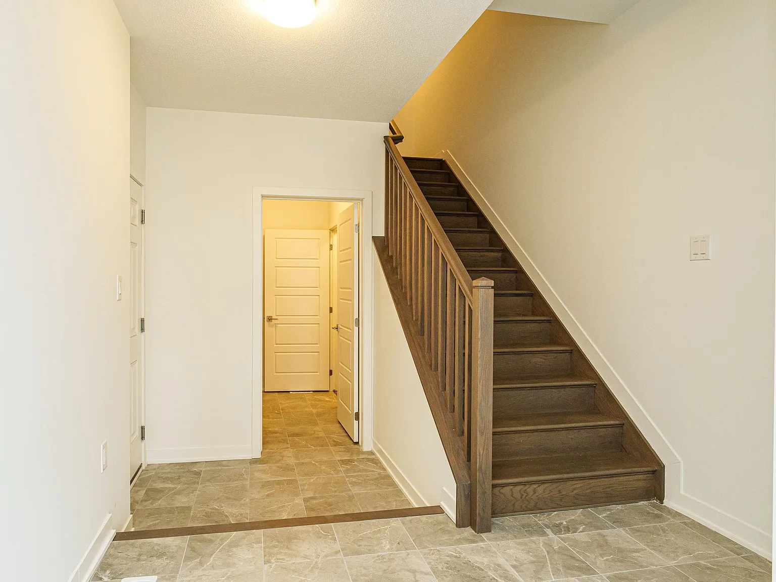 2 bed, $2,400 — Photo 4