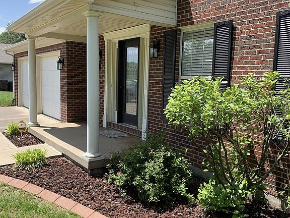 3rd image of 200 General Cleburne Dr