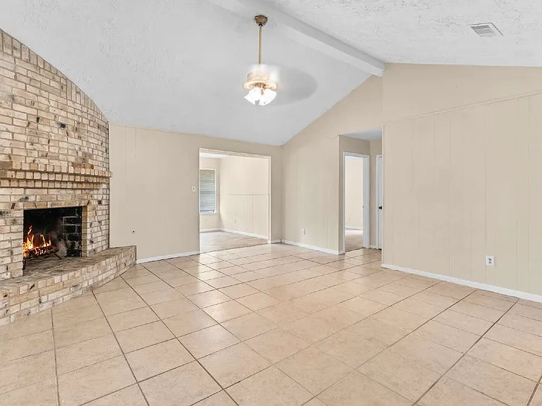 9603 Landry Blvd — Photo 3