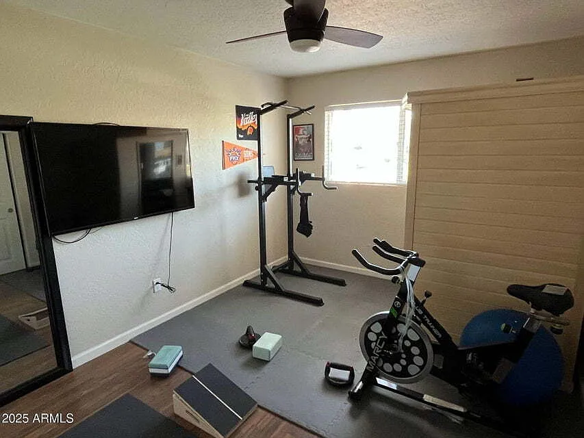 2 bed, 2.0 bath, 1506 sqft, $2,200 — Photo 3