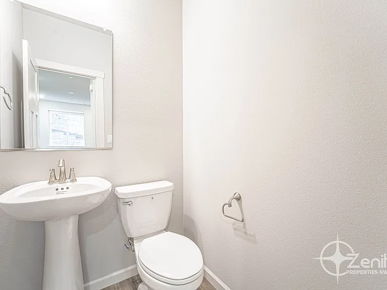 4261 S Cloverhill Way — Photo 11