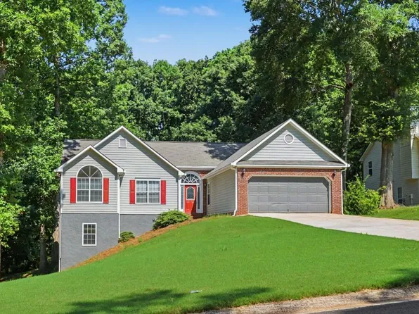 1411 Water Wheel Dr, Bethlehem, GA 30620
